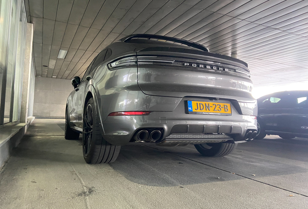 Porsche Cayenne Coupé Turbo S E-Hybrid