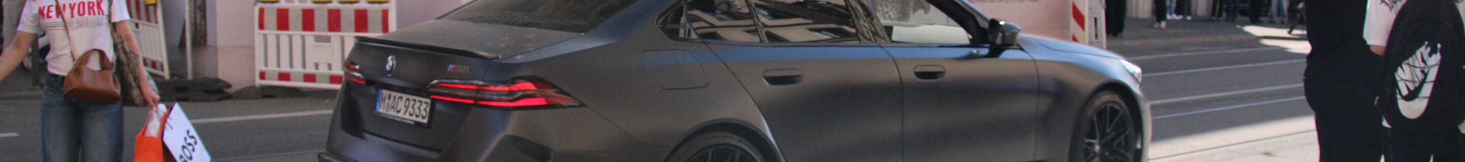BMW M5 G90