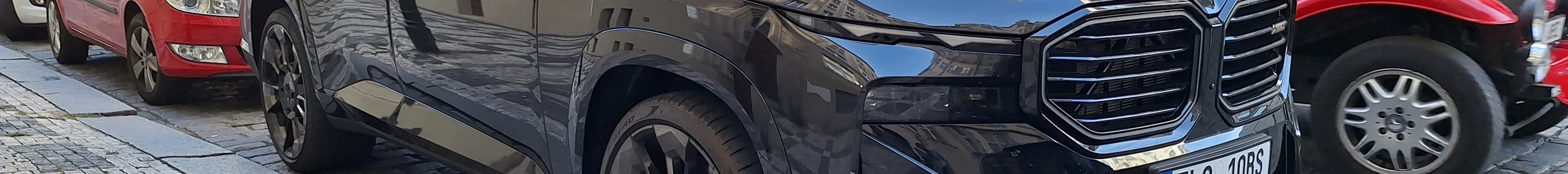 BMW XM G09