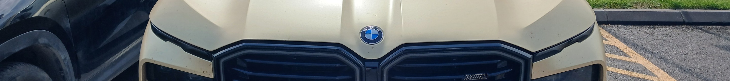 BMW XM G09