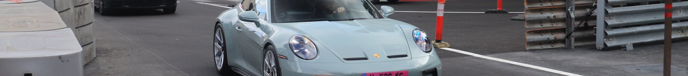 Porsche 992 S/T