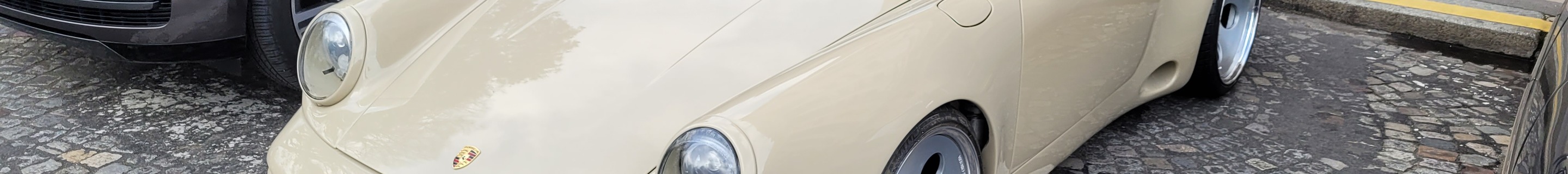 Porsche Strosek 911 Mega 30 Jahre Jubiläumsmodell Speedster