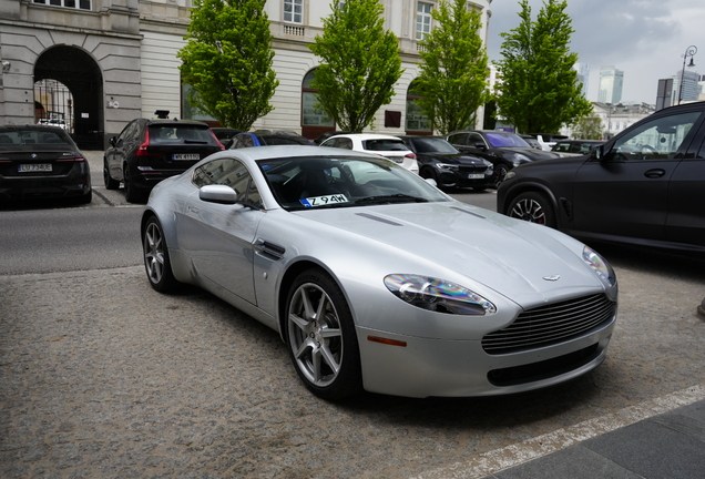 Aston Martin V8 Vantage