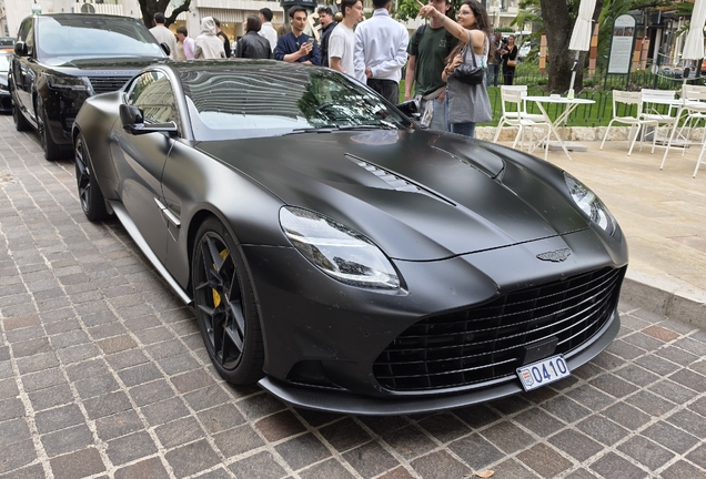 Aston Martin Vanquish 2025