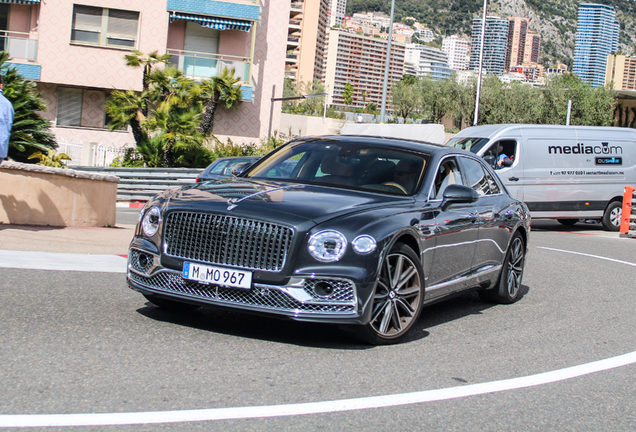 Bentley Flying Spur Hybrid