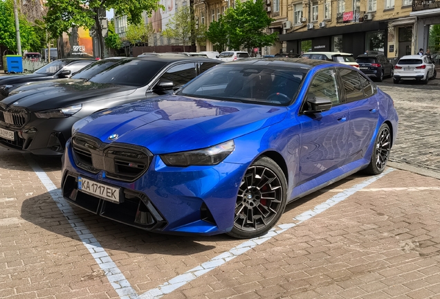 BMW M5 G90