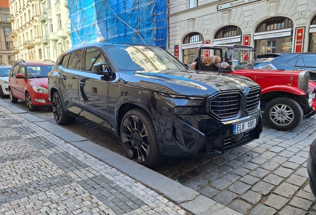 BMW XM G09