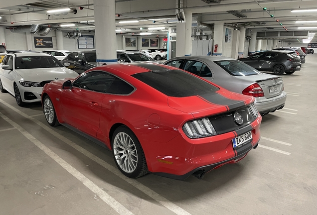 Ford Mustang GT 2015