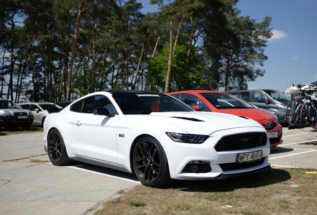 Ford Mustang GT 2015