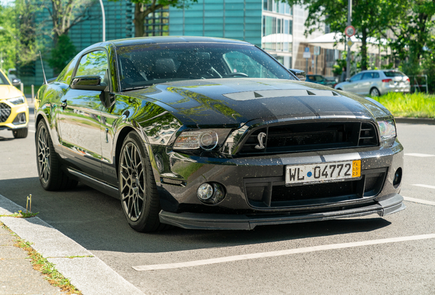 Ford Mustang Shelby GT500 2013
