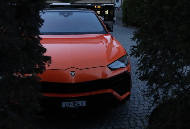Lamborghini Urus
