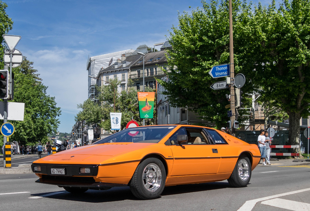Lotus Esprit S1
