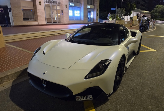 Maserati MC20