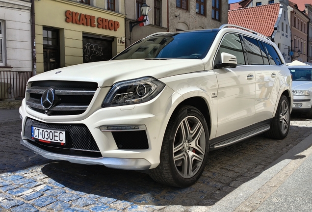 Mercedes-Benz GL 63 AMG X166