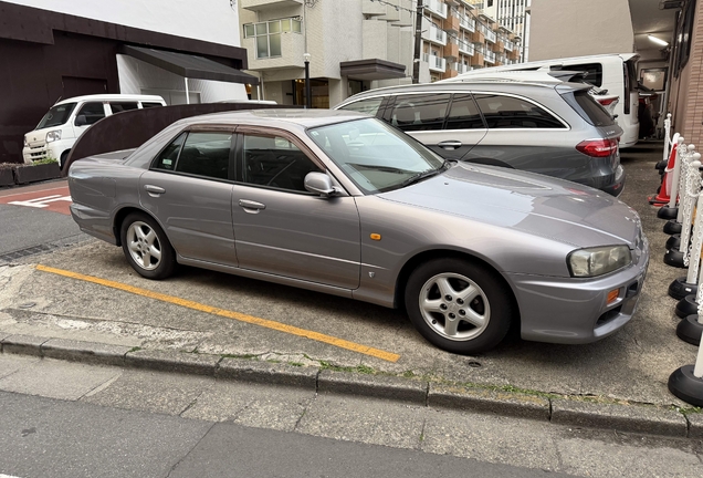 Nissan Skyline R34 Sedan