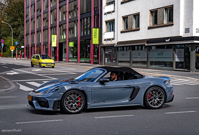 Porsche 718 Spyder RS Weissach Package