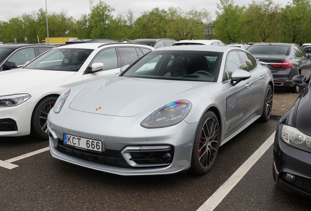 Porsche 971 Panamera GTS MkII