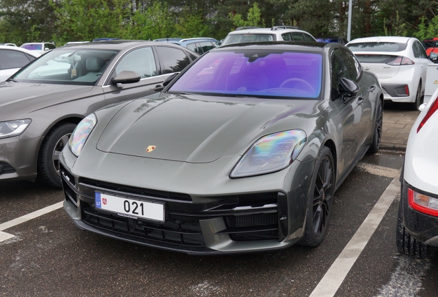 Porsche 972 Panamera GTS MkI