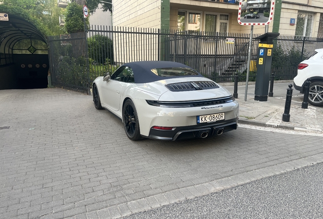 Porsche 992 Carrera 4 GTS Cabriolet MkII