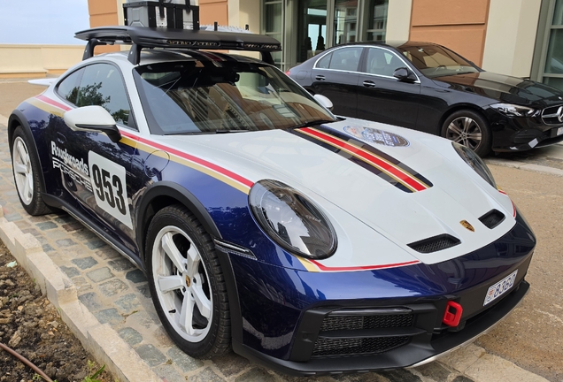 Porsche 992 Dakar