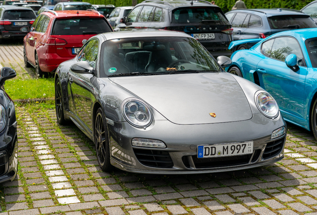 Porsche 997 Carrera 4 GTS