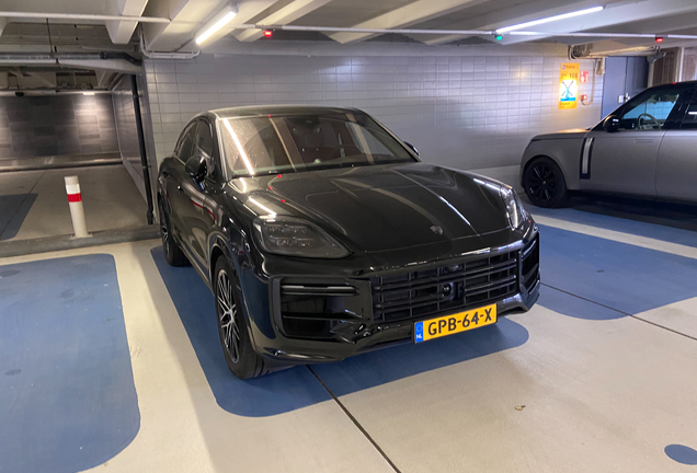 Porsche Cayenne Coupé Turbo E-Hybrid