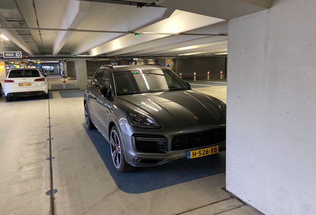 Porsche Cayenne Turbo S E-Hybrid