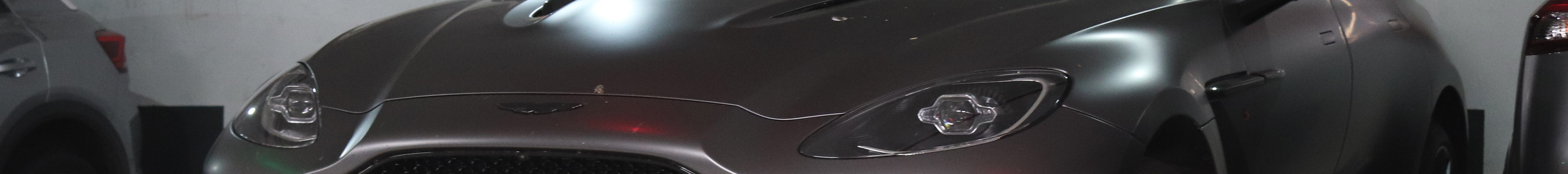 Aston Martin DBX S