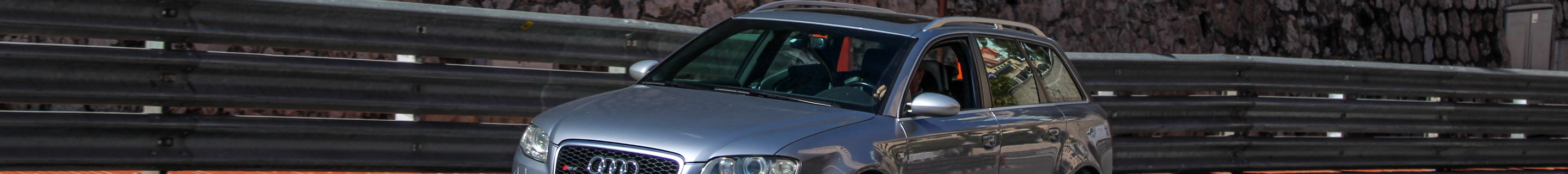 Audi RS4 Avant B7