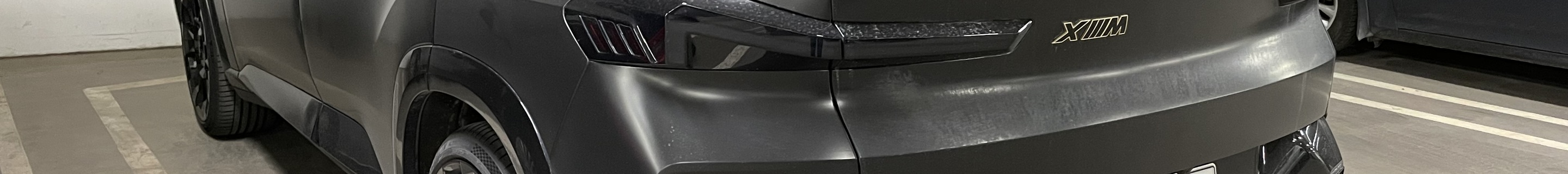 BMW XM G09