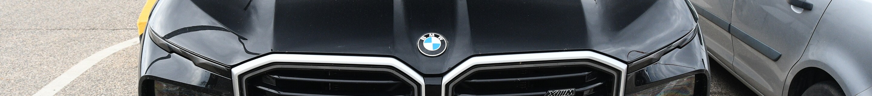 BMW XM G09