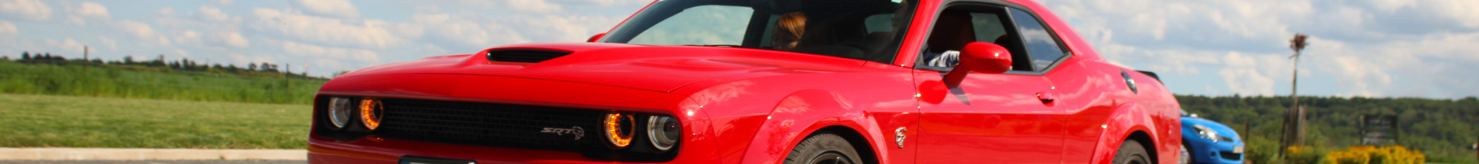 Dodge Challenger SRT-8