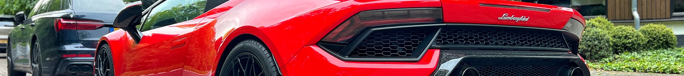 Lamborghini Huracán LP640-4 Performante Spyder