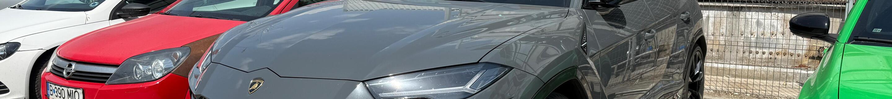 Lamborghini Urus