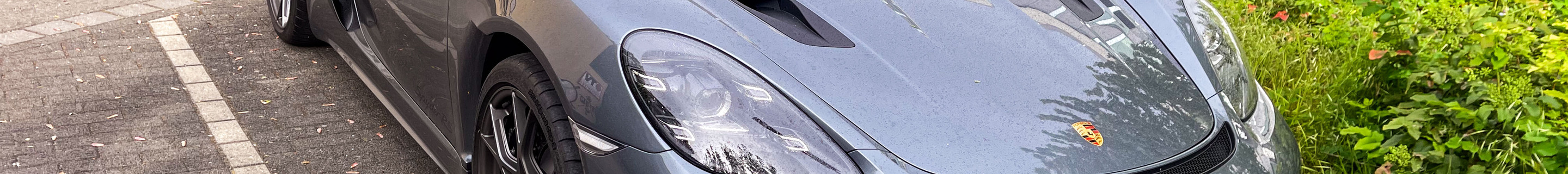 Porsche 718 Spyder RS