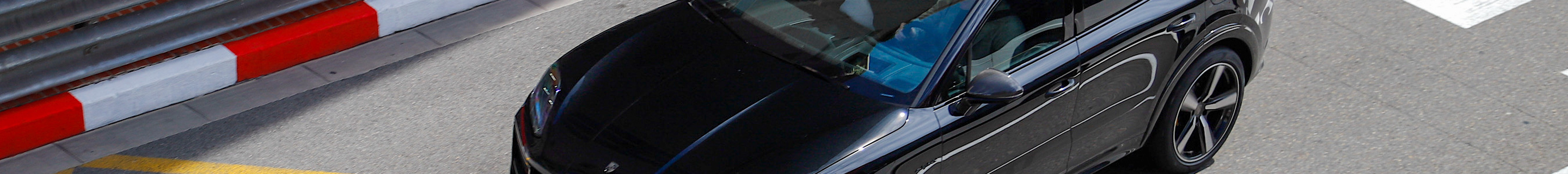 Porsche Cayenne Coupé Turbo E-Hybrid
