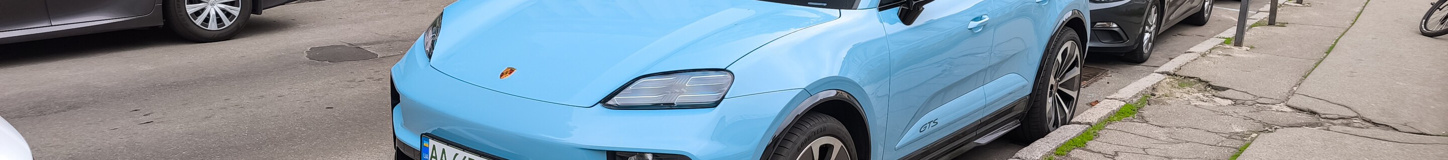Porsche Macan EV GTS