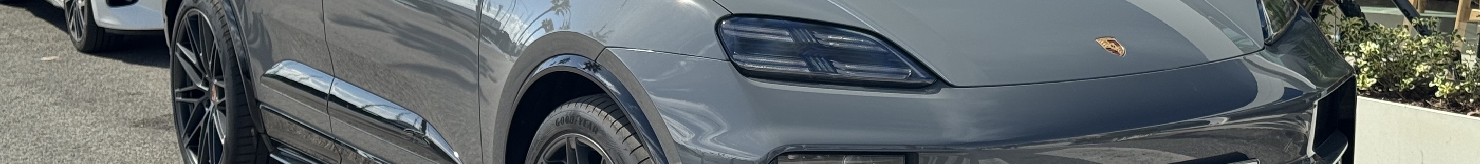 Porsche Macan EV GTS
