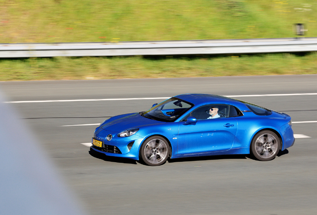 Alpine A110 2022