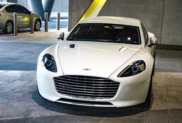 Aston Martin Rapide S