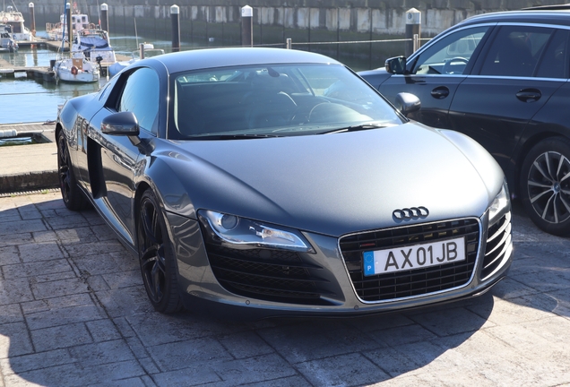 Audi R8