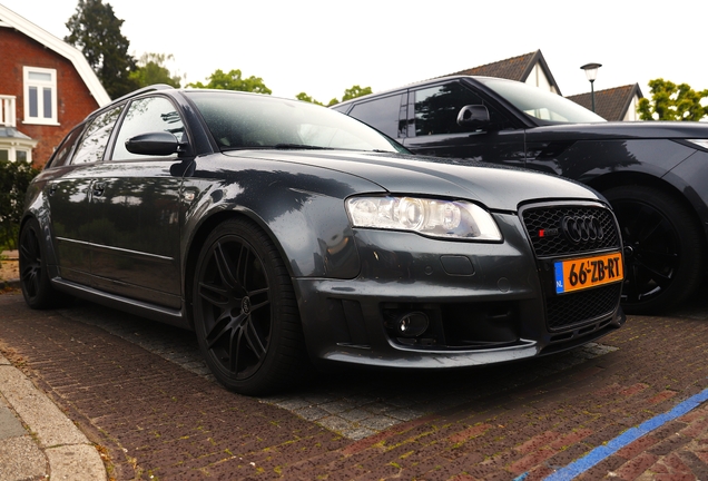 Audi RS4 Avant B7