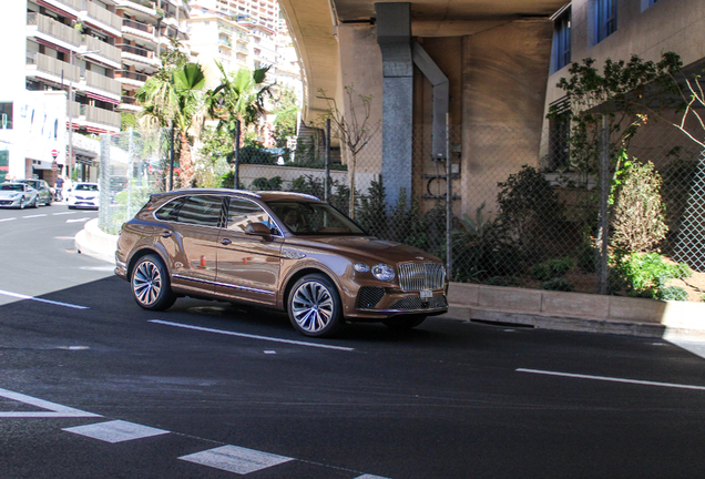 Bentley Bentayga V8 2025 Atelier Edition
