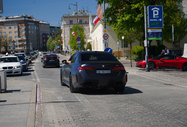 BMW M5 G90