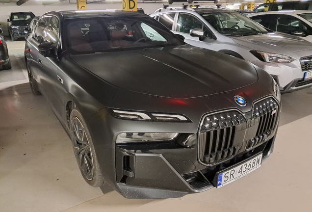 BMW M760e xDrive