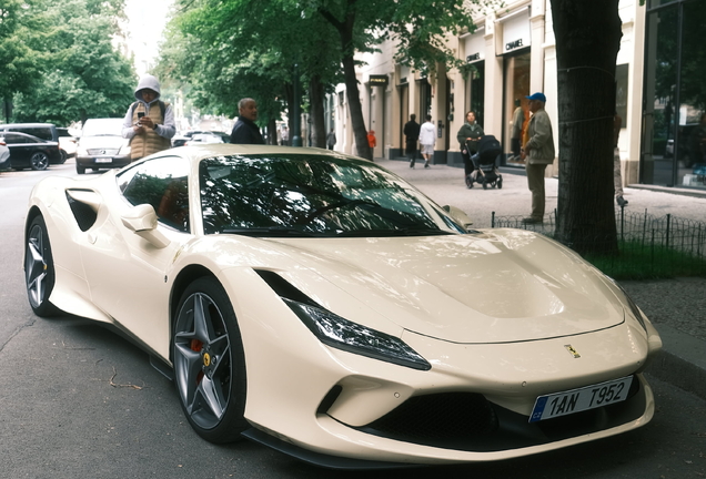 Ferrari F8 Tributo
