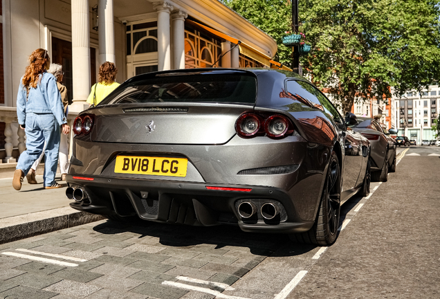 Ferrari GTC4Lusso