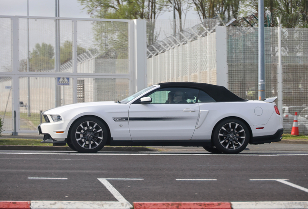 Ford Mustang GT California Special Convertible 2013