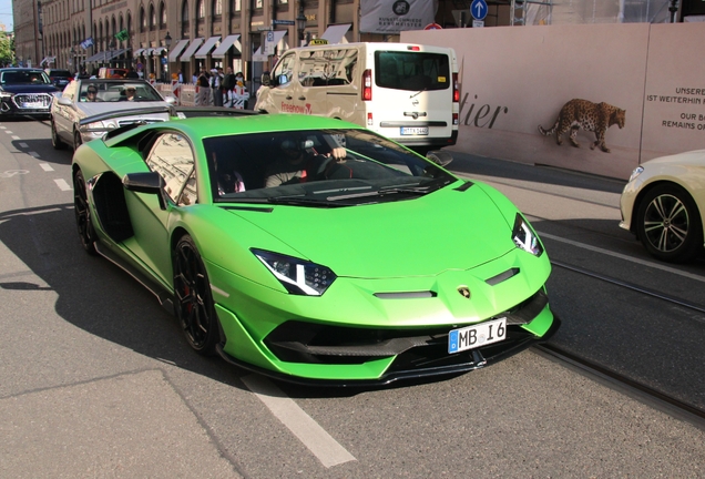 Lamborghini Aventador LP770-4 SVJ