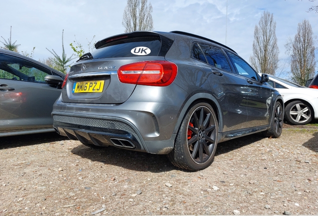 Mercedes-AMG GLA 45 X156 2017